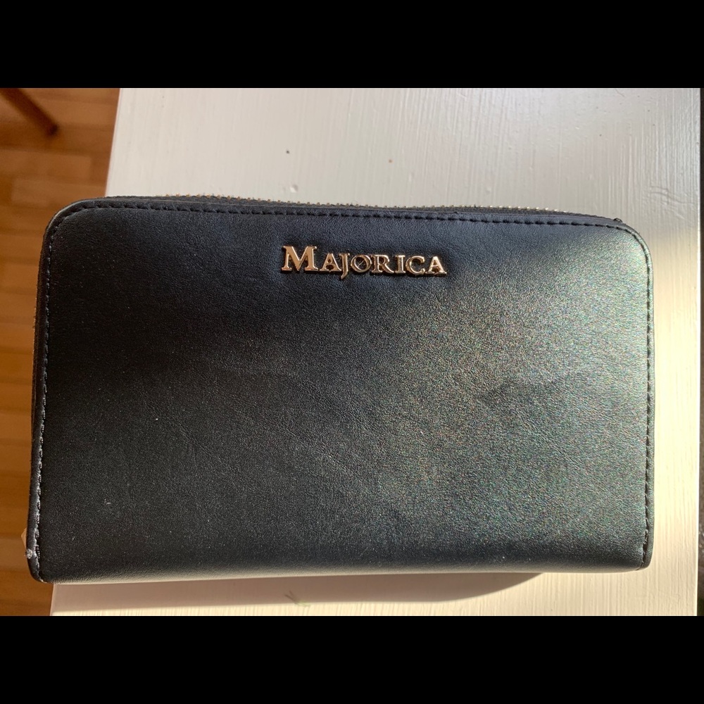 Majorica leather wallet